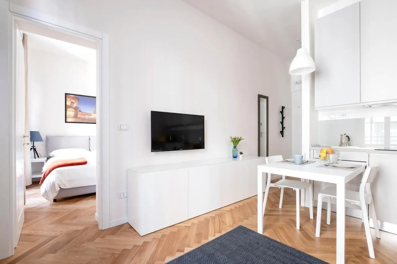 Appartamento Dietro Fontana Del Nettuno Bologna Appartement